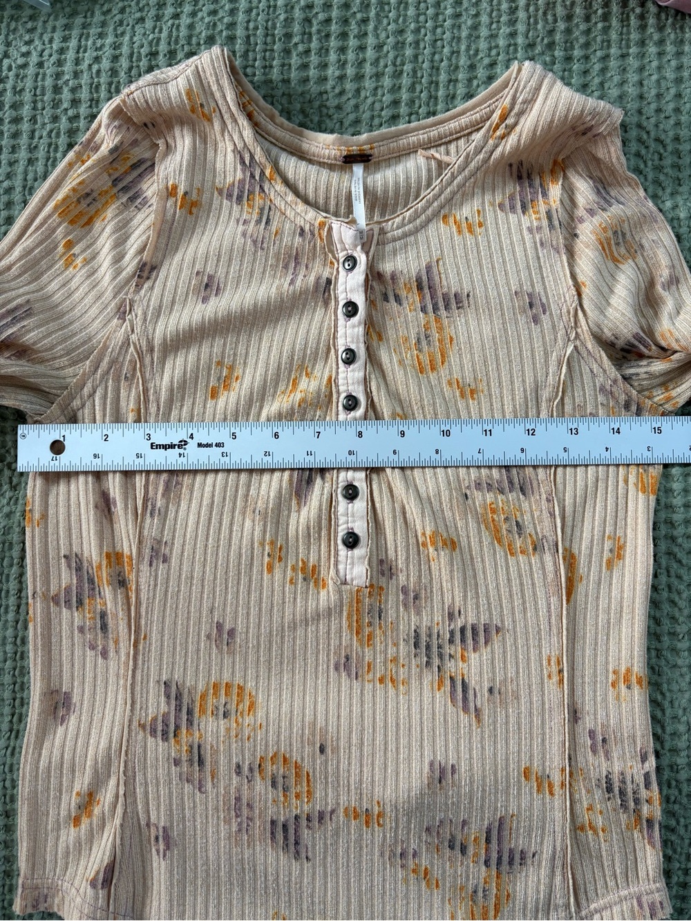 Free People Layer Me Long Sleeve Ribbed Henley Floral Medium Peach Boho - Picture 13 of 15